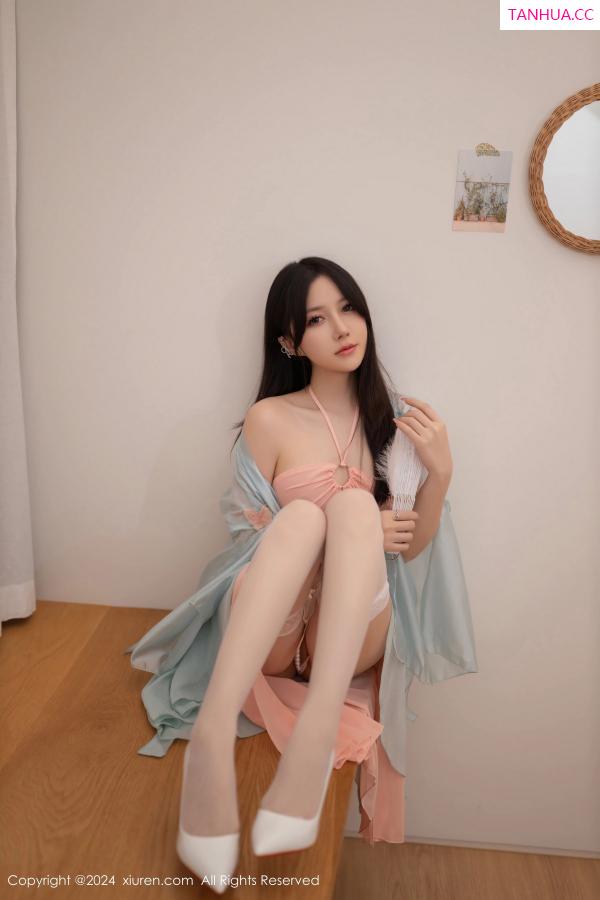 鱼子酱fish  [XiuRen]高清写真图 2024.08.30 No.9093 鱼子酱Fish 丝袜美腿第2张图片